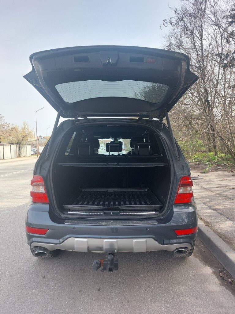 mercedes-benz-ml-164-facelift-amg-350-CDI-231-2010-10 На Части: Mercedes-Benz ML 164 Facelift AMG 350 CDI 231 кс 2010
