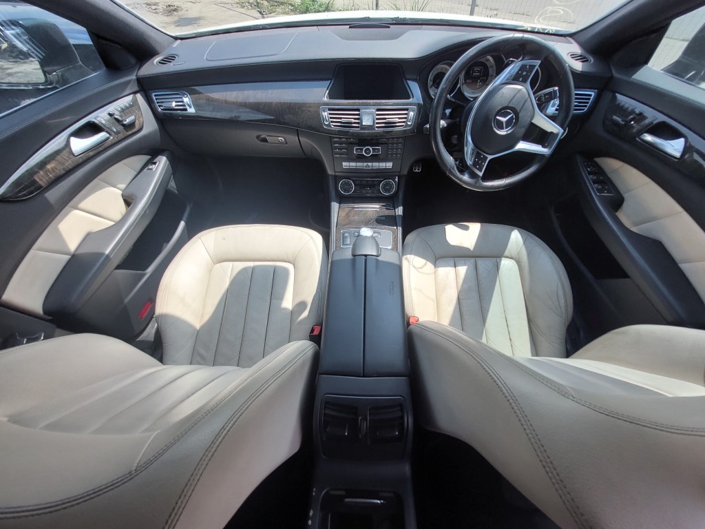Mercedes-Benz-W218-CLS-350-CDI-265-кс-2012-AMG-11 На Части: Mercedes-Benz W218 CLS 350 CDI 265 к.с. 2012 AMG
