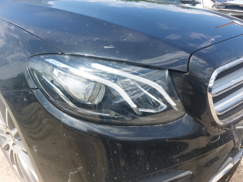 Mercedes-Benz-W213-AMG-4MATIC-E220d-194-кс-2018-12 На Части: Mercedes-Benz W213 AMG 4MATIC E220d 194 кс 2018