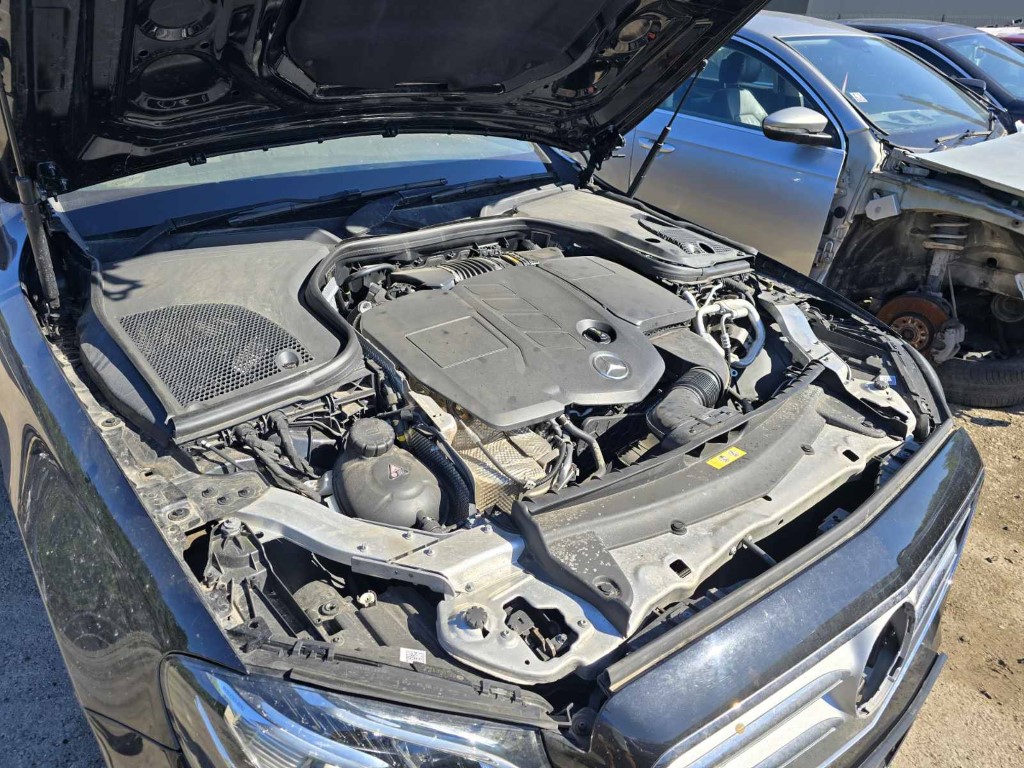 Mercedes-Benz-W213-AMG-4MATIC-E220d-194-кс-2018-17 На Части: Mercedes-Benz W213 AMG 4MATIC E220d 194 кс 2018