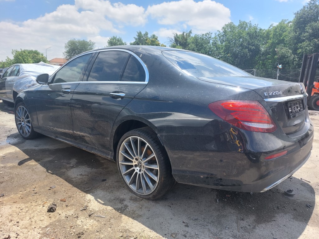 Mercedes-Benz-W213-AMG-4MATIC-E220d-194-кс-2018-4 На Части: Mercedes-Benz W213 AMG 4MATIC E220d 194 кс 2018
