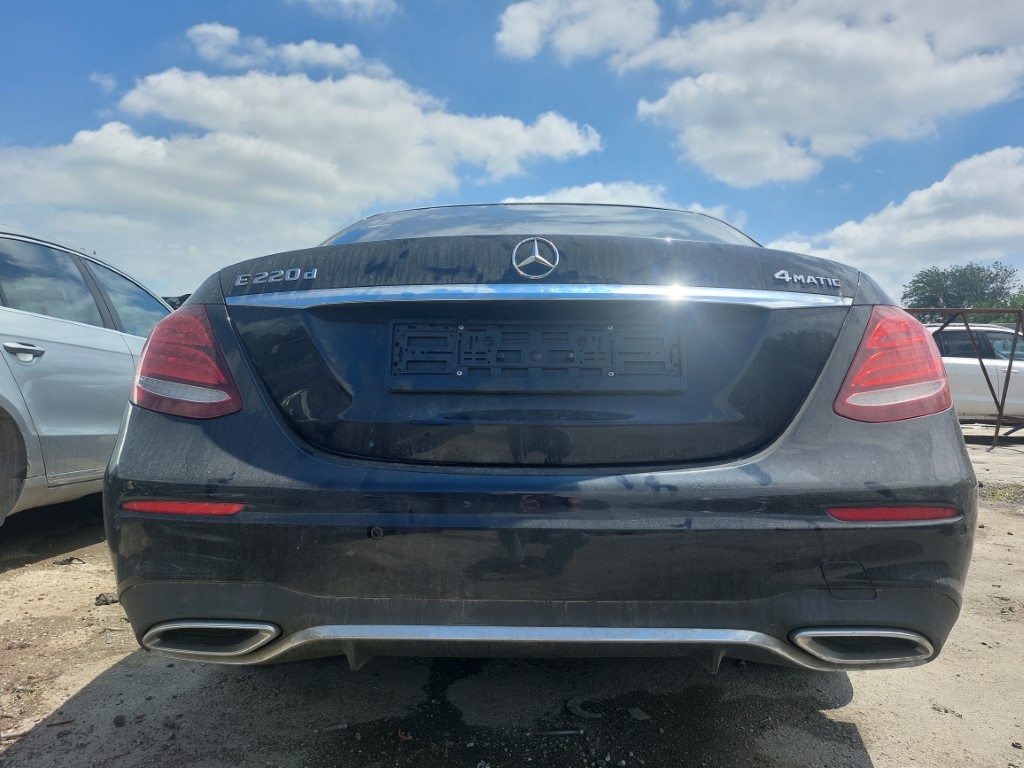Mercedes-Benz-W213-AMG-4MATIC-E220d-194-кс-2018-9 На Части: Mercedes-Benz W213 AMG 4MATIC E220d 194 кс 2018